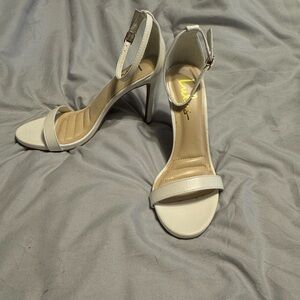 Lulus white open toe heel